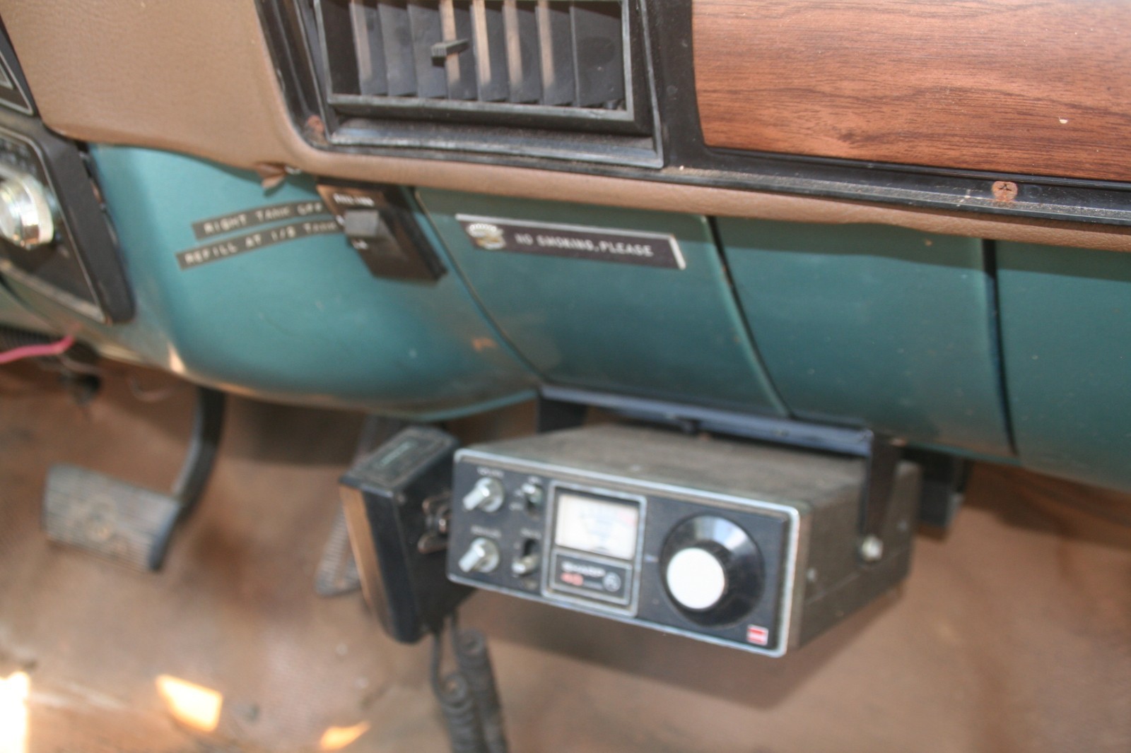 GMC-Sierra-Grande-2500-1978-Standard-Cab-Pickup-13