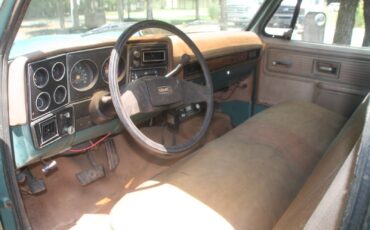 GMC-Sierra-Grande-2500-1978-Standard-Cab-Pickup-7