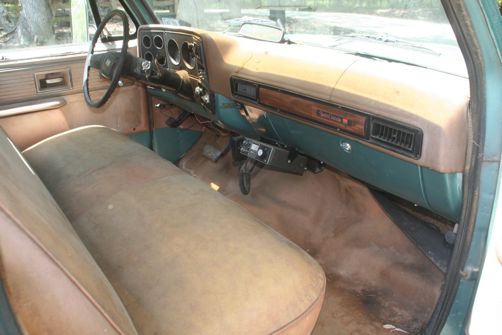 GMC-Sierra-Grande-2500-1978-Standard-Cab-Pickup-9