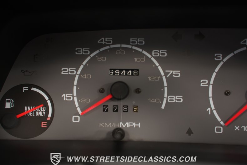 Geo-Metro-1991-Red-Gray-19