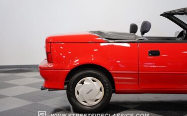 Geo-Metro-1991-Red-Gray-5