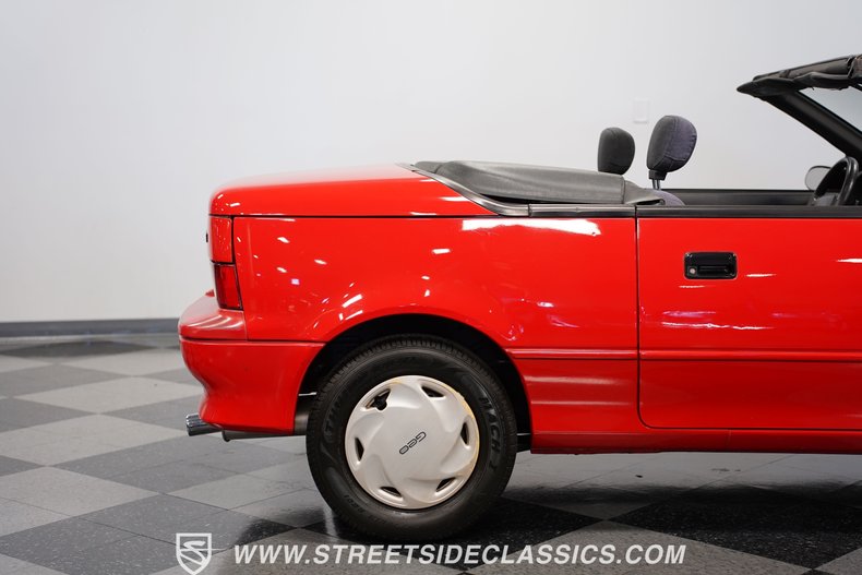 Geo-Metro-1991-Red-Gray-5