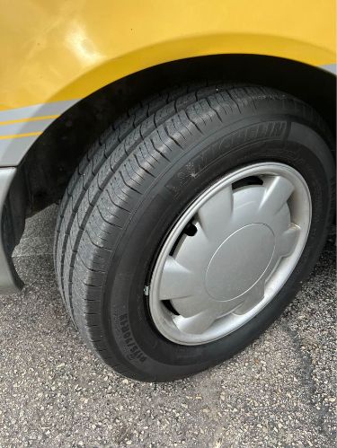 Geo-Other-1992-Yellow-Gray-6