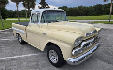 Gmc-100-fleetside-big-back-window-1959
