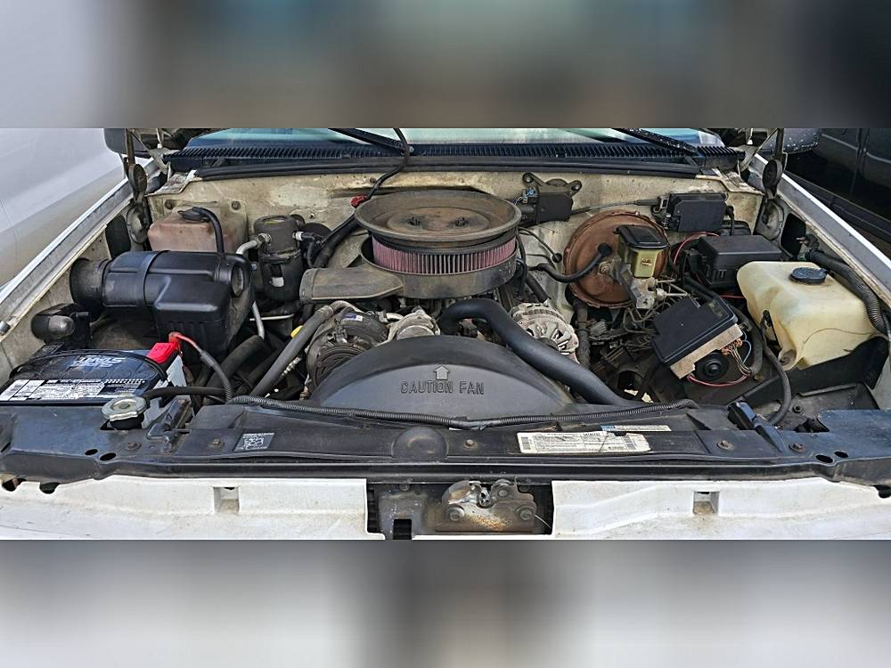 Gmc-1500-club-coupe-1995-white-15