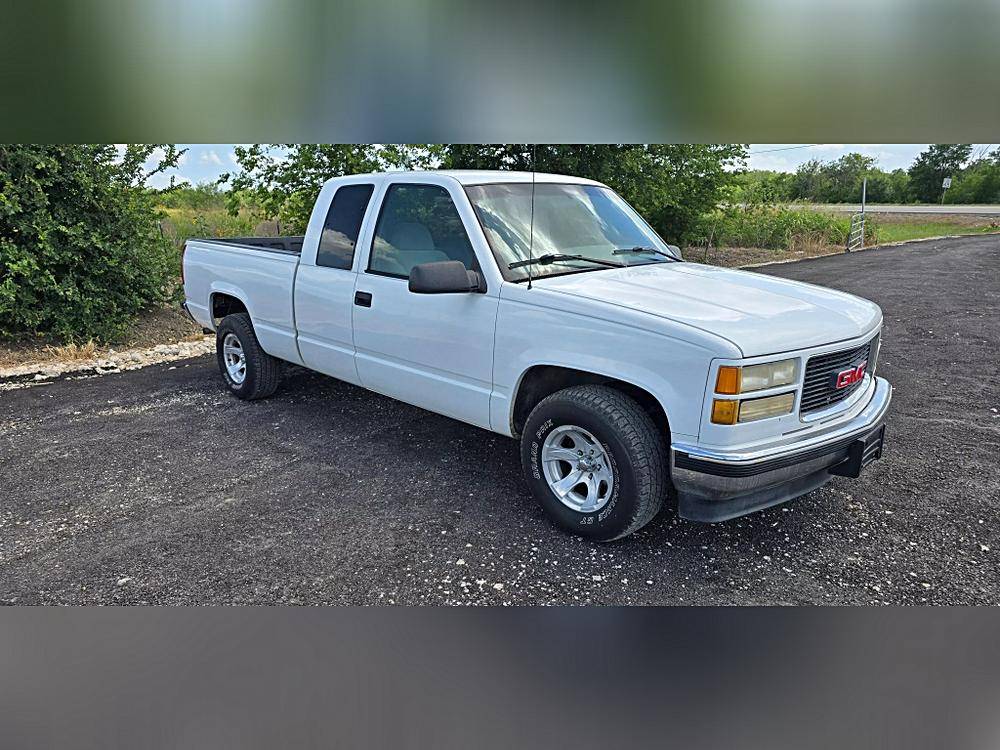 Gmc-1500-club-coupe-1995-white-6