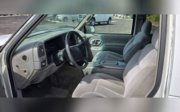 Gmc-1500-club-coupe-1995-white-8