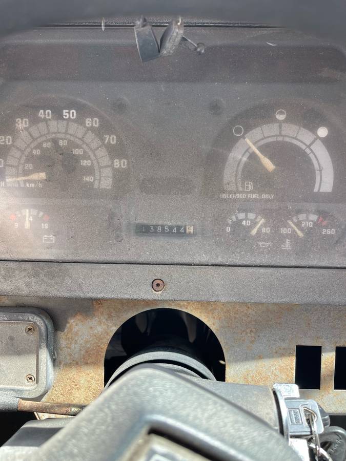 Gmc-1991-white-12
