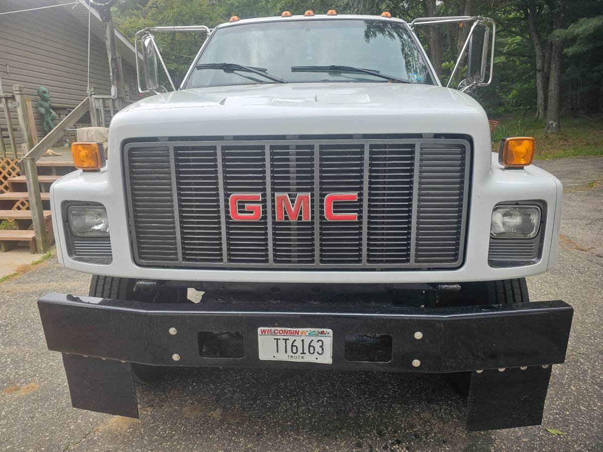 Gmc-1993-white-1