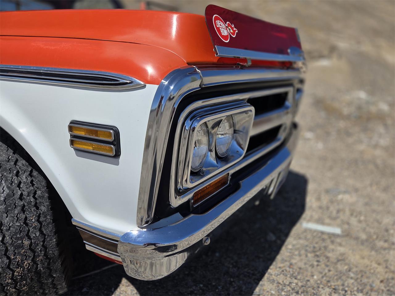 Gmc-2500-sierra-grande-1971-orange-red-white-black-4