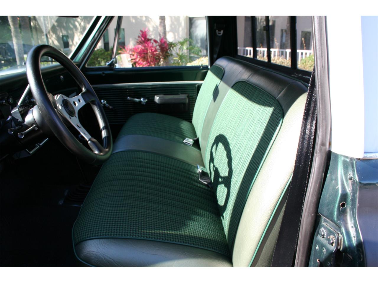 Gmc-34-ton-pickup-1972-Green-Green-9