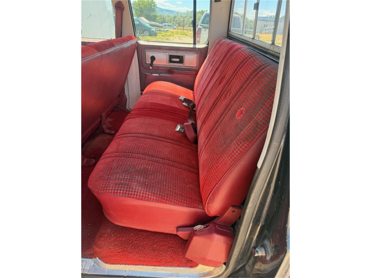 Gmc-3500-1980-2-Tone-Red-13