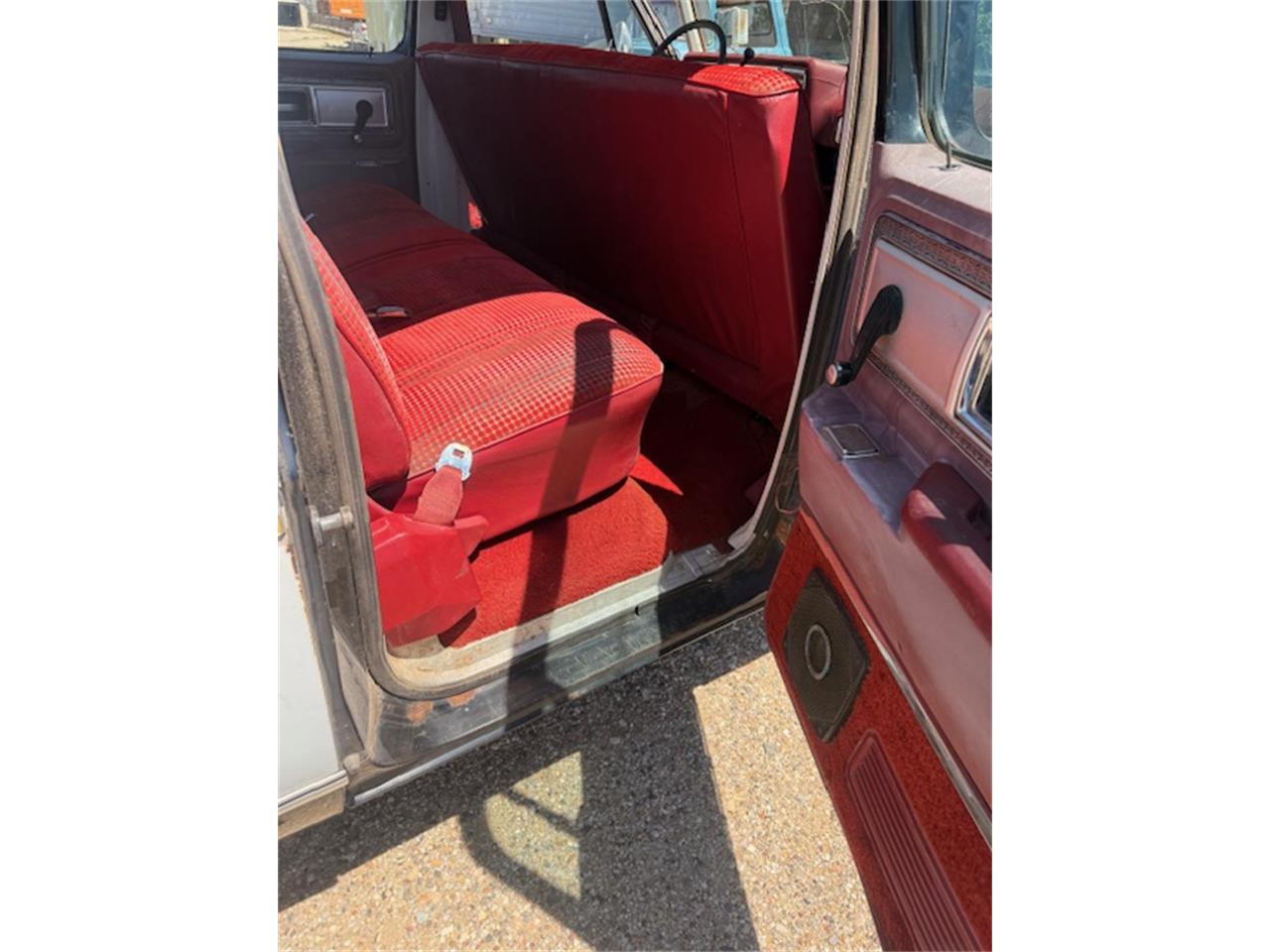 Gmc-3500-1980-2-Tone-Red-15