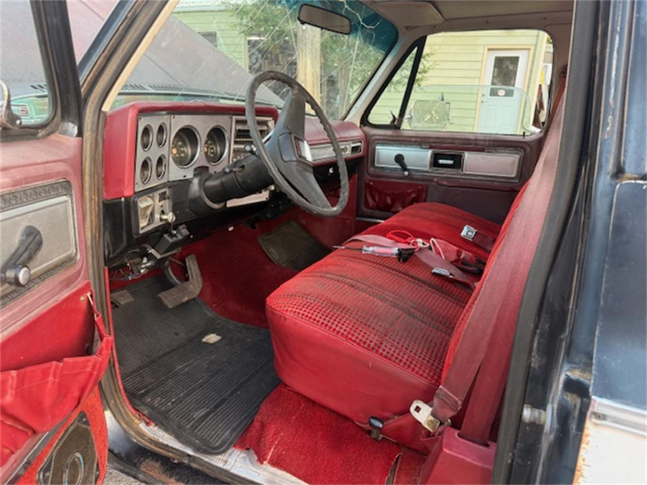 Gmc-3500-1980-2-Tone-Red-18