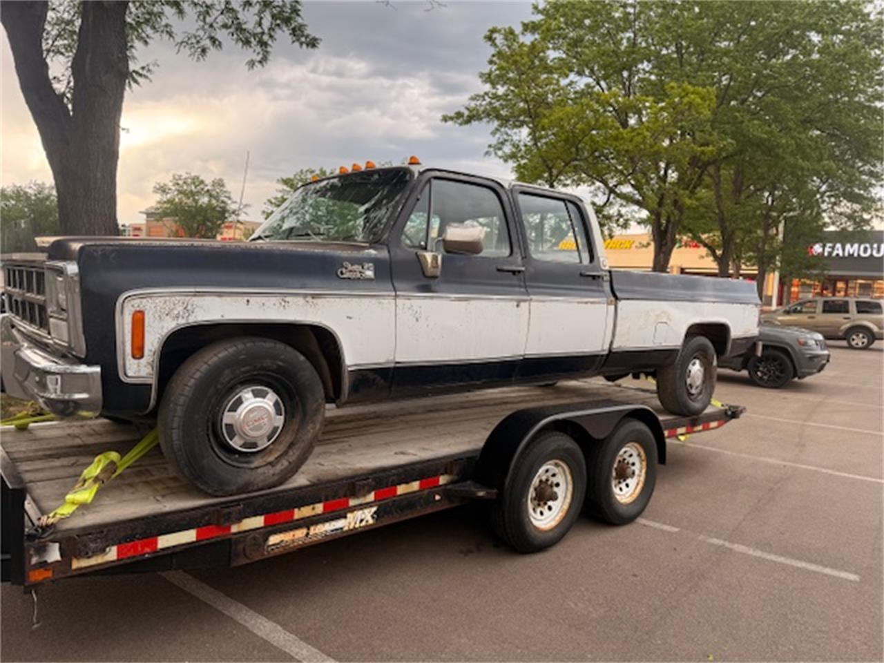 Gmc-3500-1980-2-Tone-Red-19