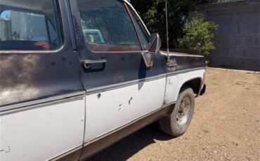 Gmc-3500-1980-2-Tone-Red-8