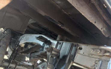 Gmc-3500-1982-Tan-Silver-and-black-10