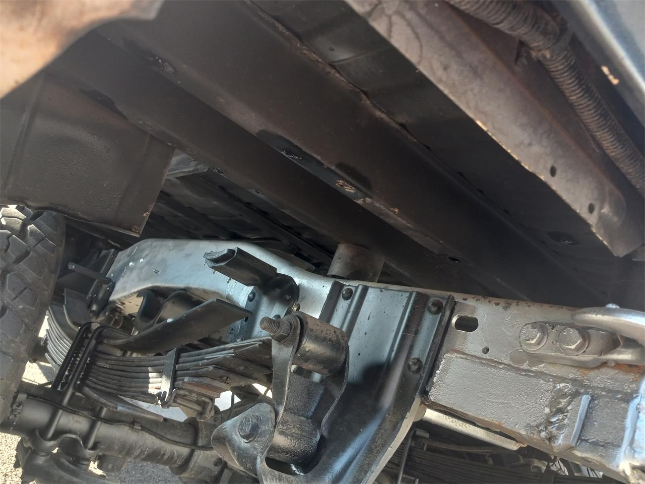 Gmc-3500-1982-Tan-Silver-and-black-10