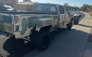 Gmc-3500-1982-Tan-Silver-and-black-2