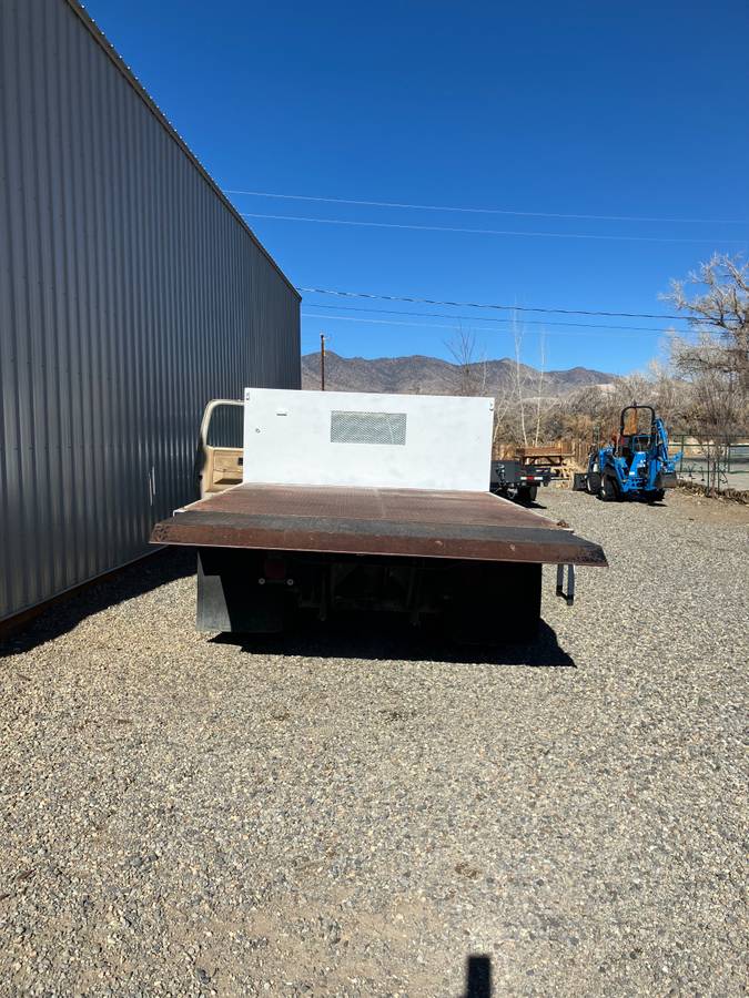 Gmc-3500-diesel-1985-white-2