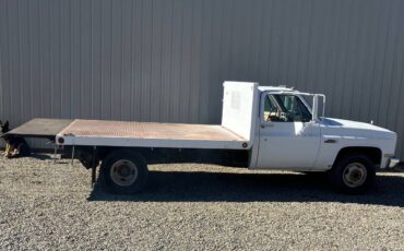 Gmc-3500-diesel-1985-white