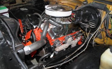 Gmc-C10-1975-Yellow-6