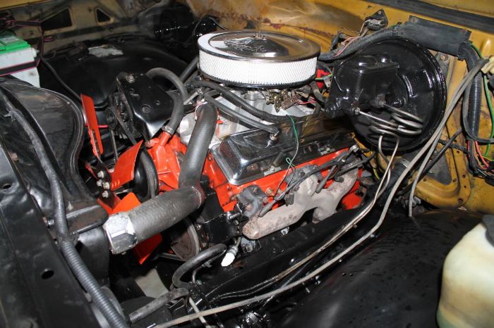 Gmc-C10-1975-Yellow-6