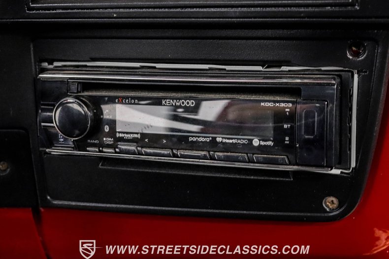 Gmc-C1500-1985-Burgundy-Gray-14