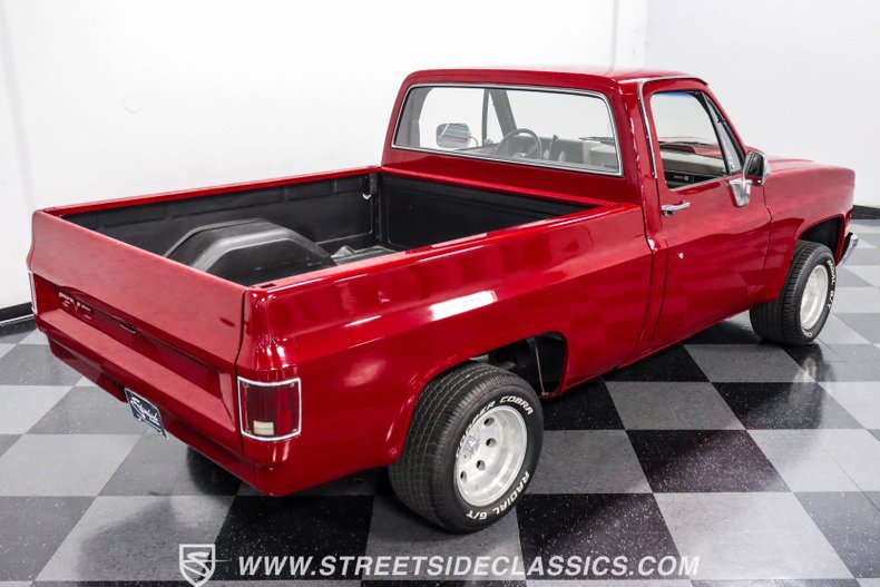 Gmc-C1500-1985-Burgundy-Gray-40