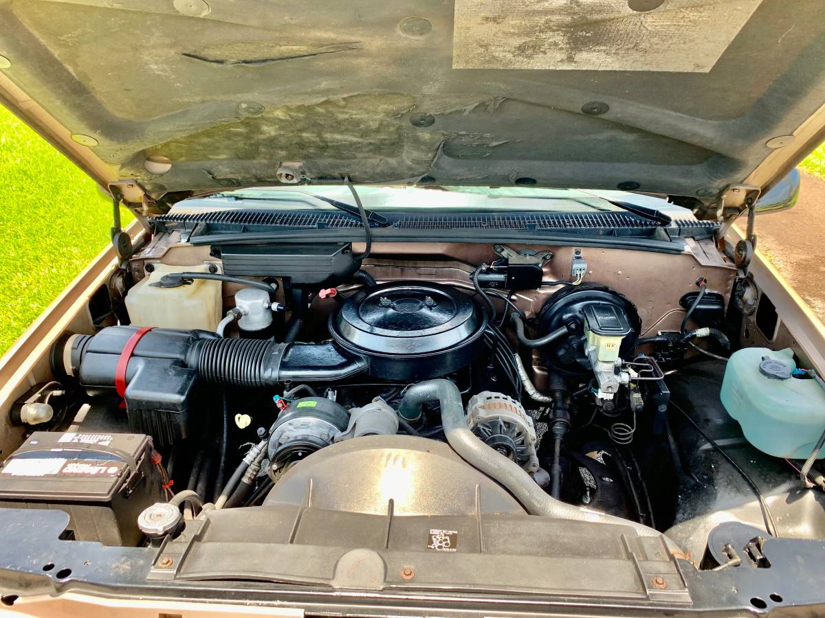Gmc-C1500-sport-side-short-bed-1994-brown-11