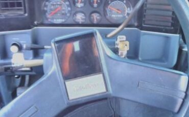 Gmc-Caballero-1986-2-Tone-Blue-11