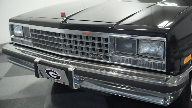 Gmc-Caballero-1986-Black-Burgundy-15