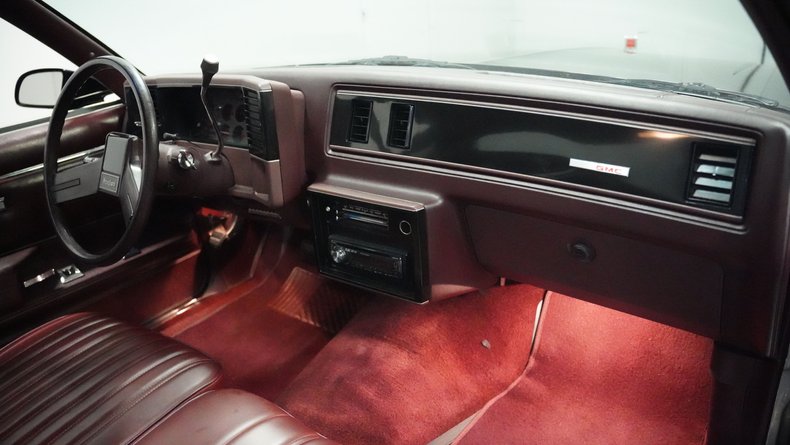 Gmc-Caballero-1986-Black-Burgundy-40