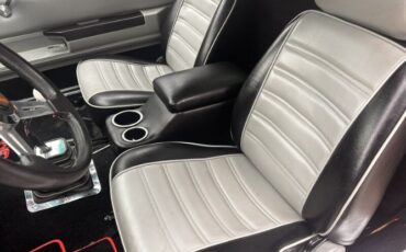 Gmc-Caballero-1986-Red-Gray-13