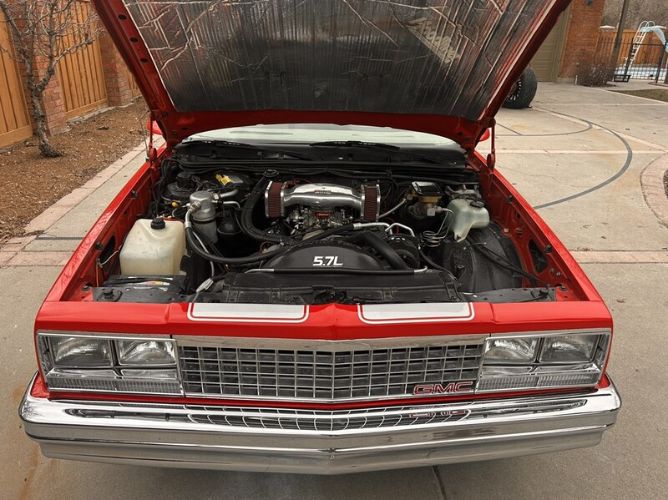 Gmc-Caballero-1986-Red-Gray-6