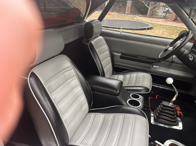 Gmc-Caballero-1986-Red-Gray-9