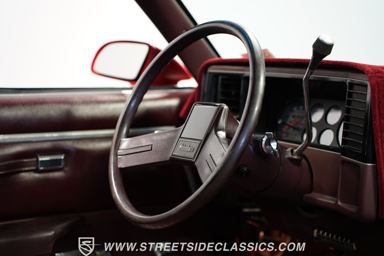 Gmc-Caballero-1986-Red-Maroon-47
