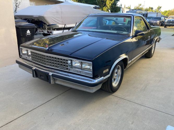 Gmc-Caballero-1987-Black-11