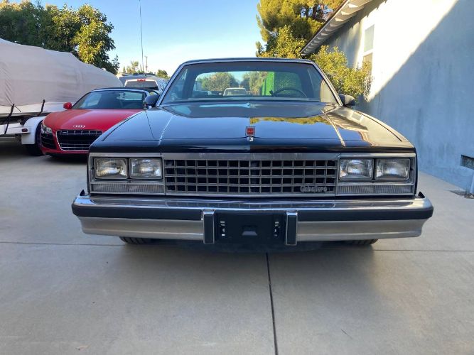 Gmc-Caballero-1987-Black-14