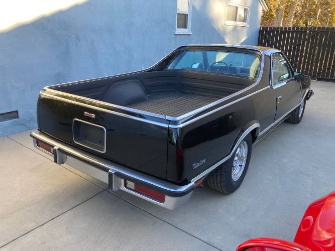 Gmc-Caballero-1987-Black-9