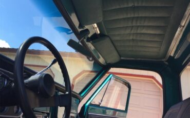 Gmc-Ck-10-1970-Turquoise-Black-12
