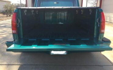 Gmc-Ck-10-1970-Turquoise-Black-7
