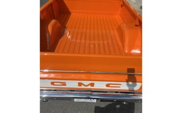 Gmc-Ck-10-1972-Orange-White-Orange-Black-3
