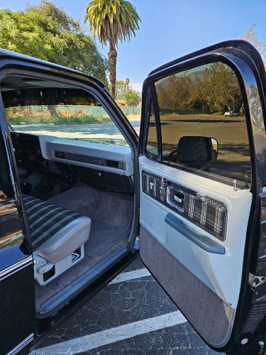 Gmc-Jimmy-1976-Black-1