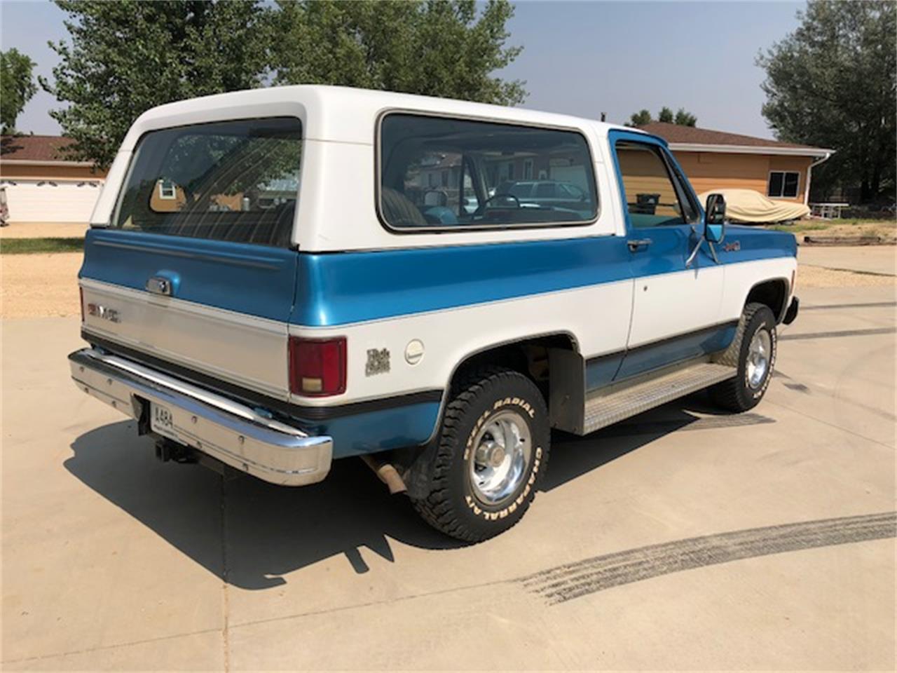 Gmc-Jimmy-1977-Blue-and-White-Blue-10