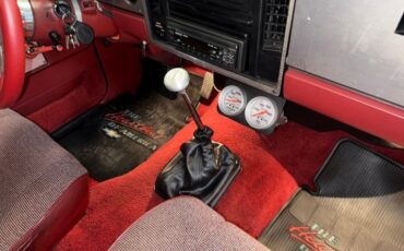 Gmc-Jimmy-1984-Black-Red-18