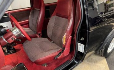 Gmc-Jimmy-1984-Black-Red-20