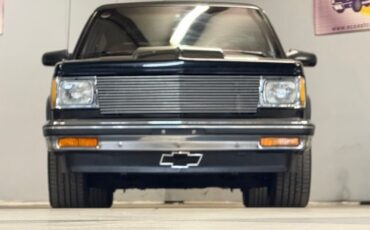 Gmc-Jimmy-1984-Black-Red-5