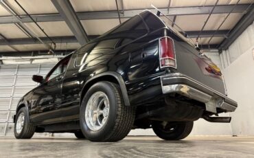 Gmc-Jimmy-1984-Black-Red-7