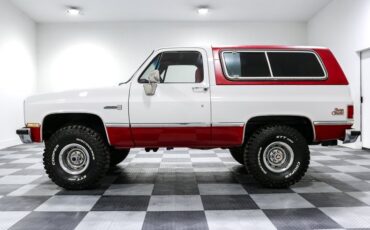 Gmc-Jimmy-1984-Red-White-Red-2